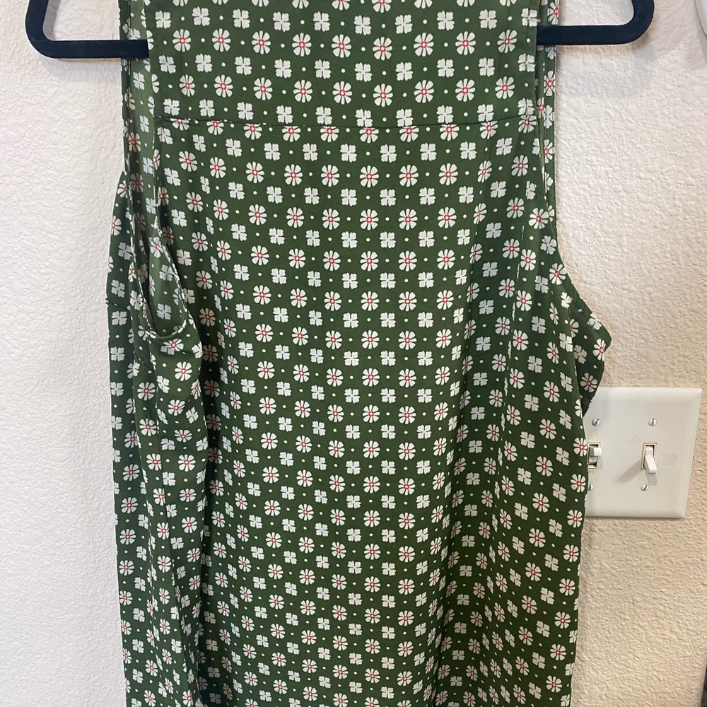 Cabi Top - Picture 2 of 2